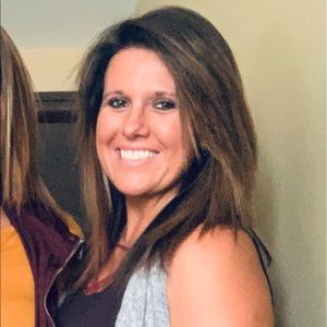 Meet your Posher, Lindsey